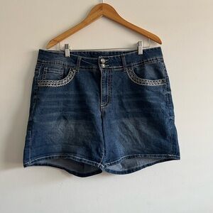 NWOT Women’s Faded Glory Embroidered Blue Denim Shorts with Beaded Buttons